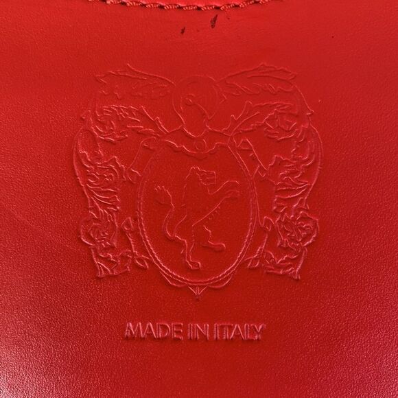 BRUNOMAGLI SMOOTH LEATHER CHAIN EXPANDABLE TOTE - RED - Picture 8 of 12